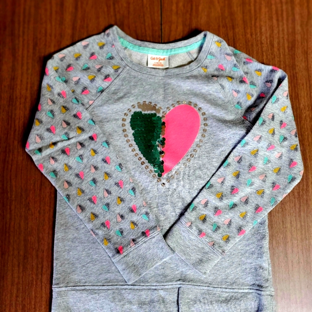 Girls super cute grey sweater